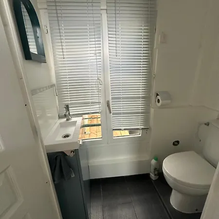 Apartment Sans Vis A Vis A 100m Place Du Marche