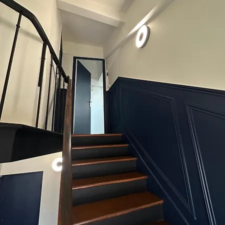 Apartment Sans Vis A Vis A 100m Place Du Marche
